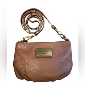 Marc by Marc Jacobs Classic Q Percy Crossbody Bag in tan brown